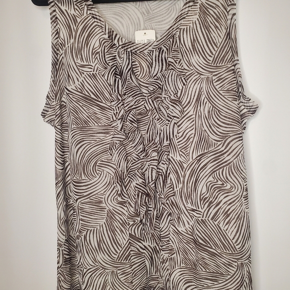 Chico's Tops - CHICO'S Size 3 RUSTIC SWIRLS RUFFLE FRONT TANK